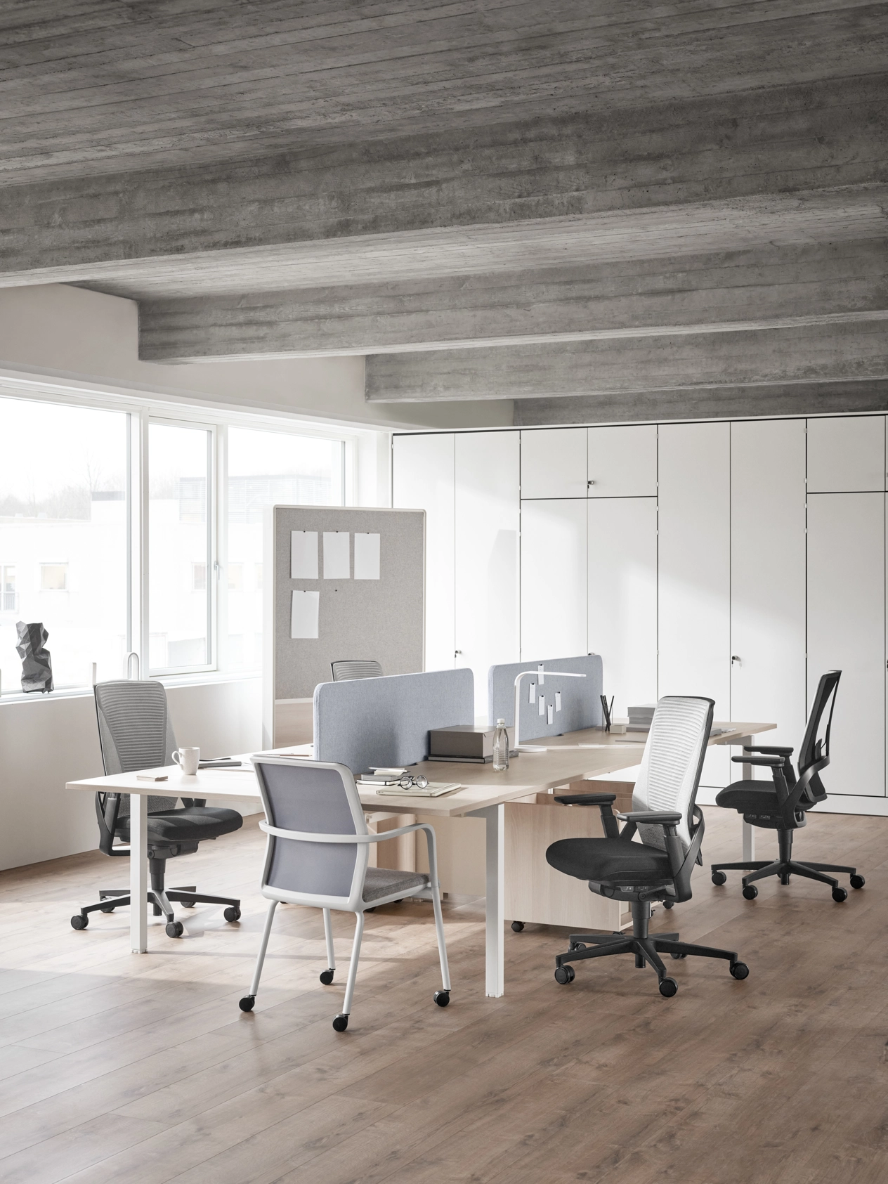 Chemistry_Fixed Desking