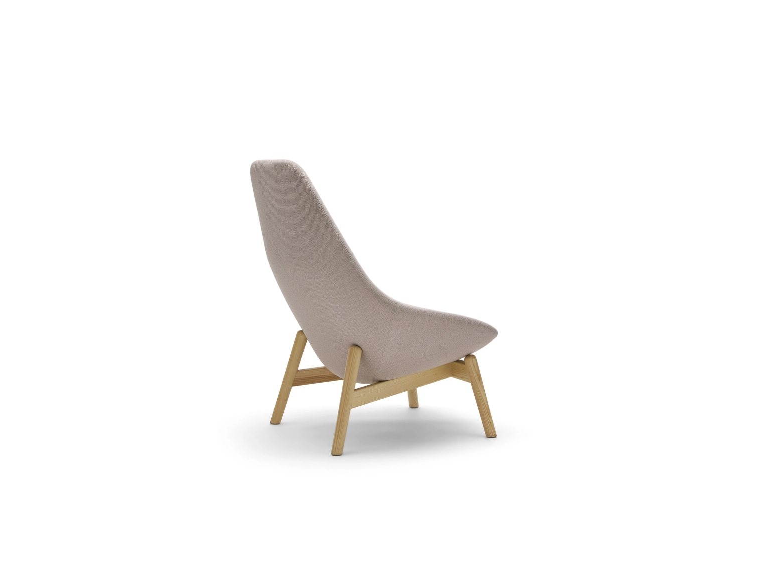 Famiglia_FMG1403_Gallery_Rotation_03