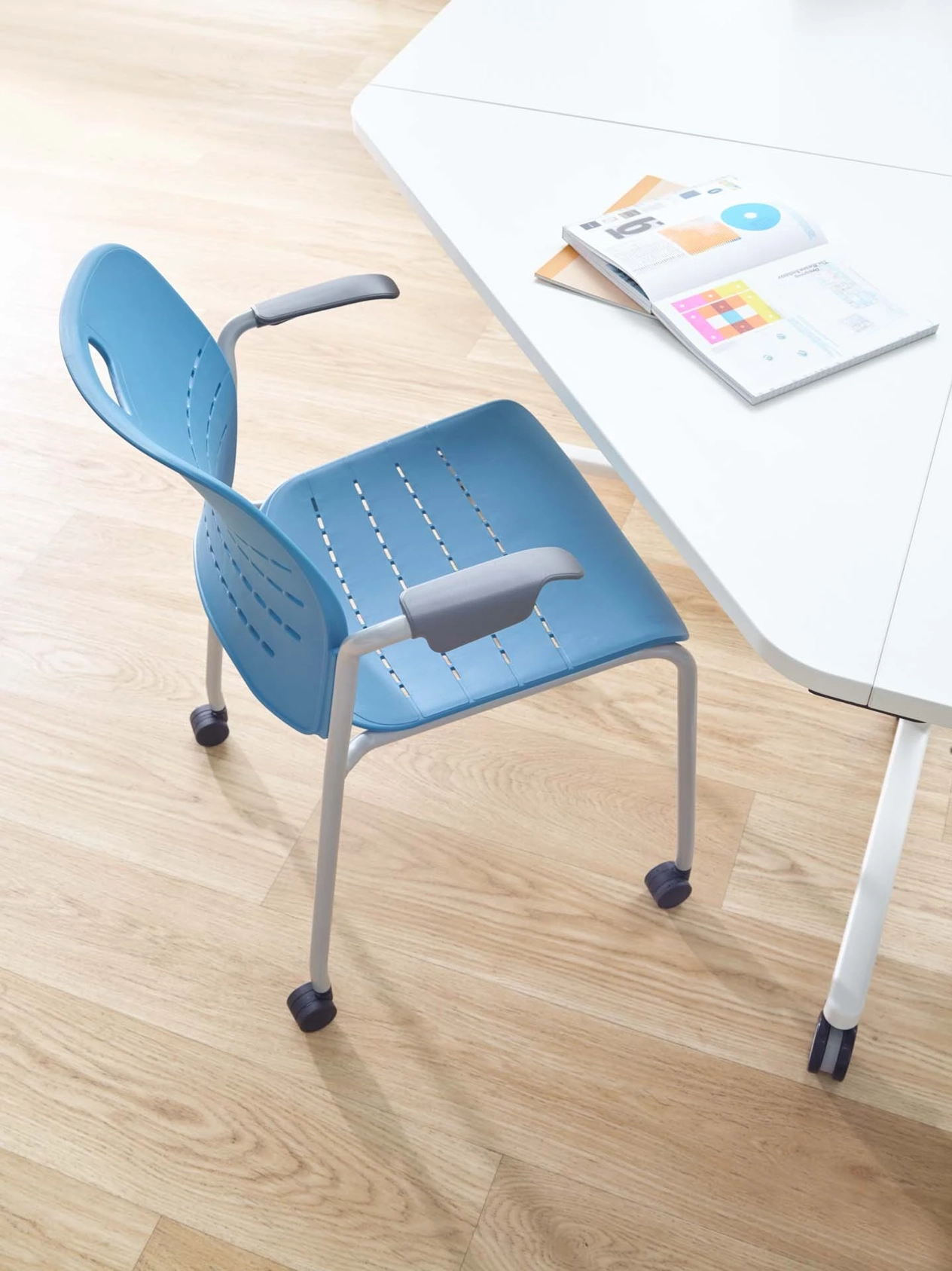 Jonny_Multi-Purpose Arms