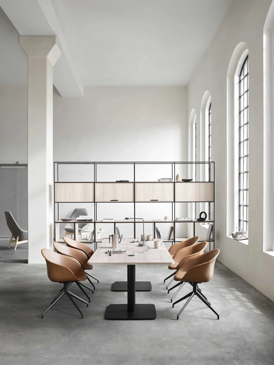 Kin_Fully Upholstered Chairs