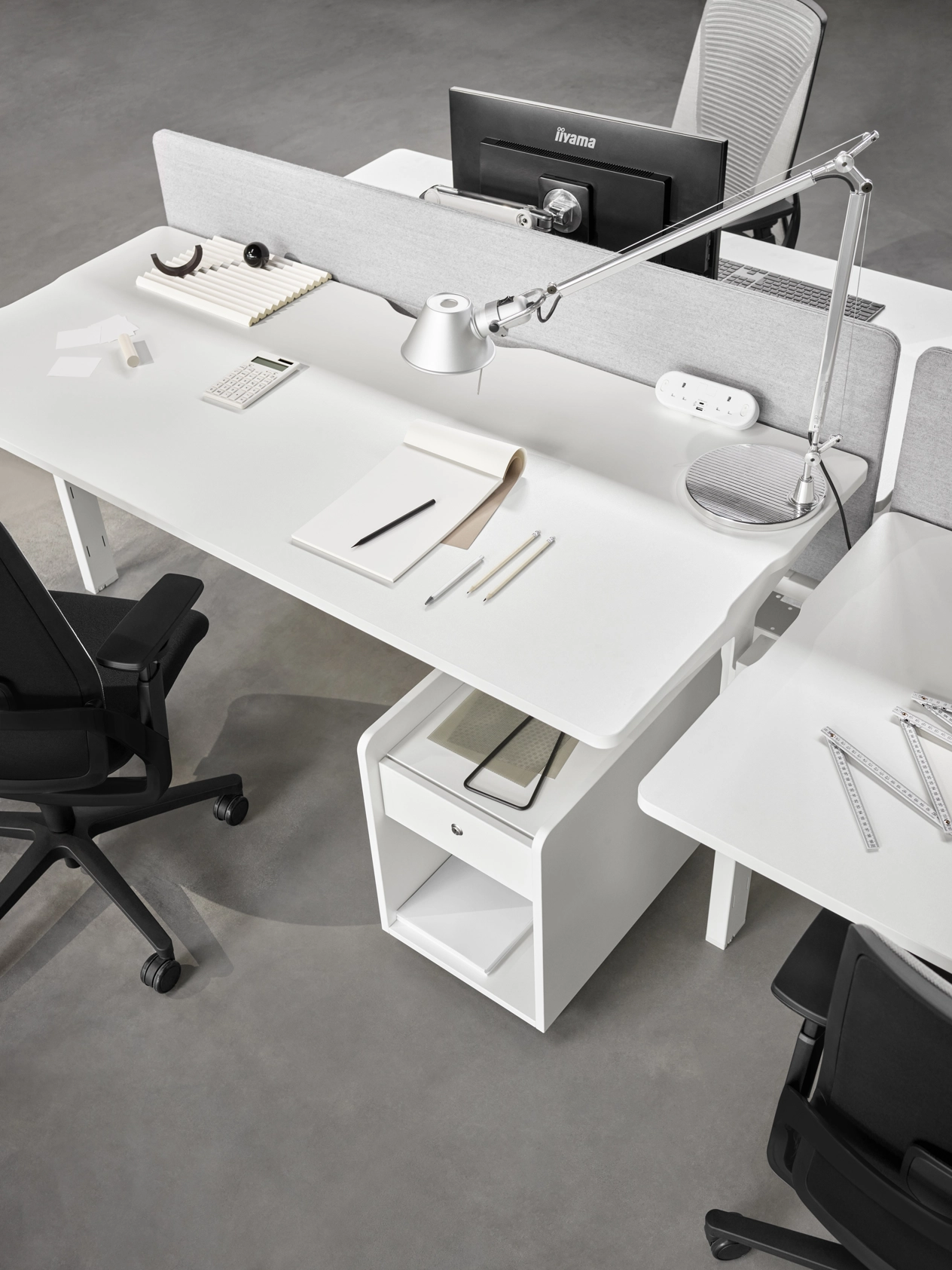 Workbase_Fixed Desking