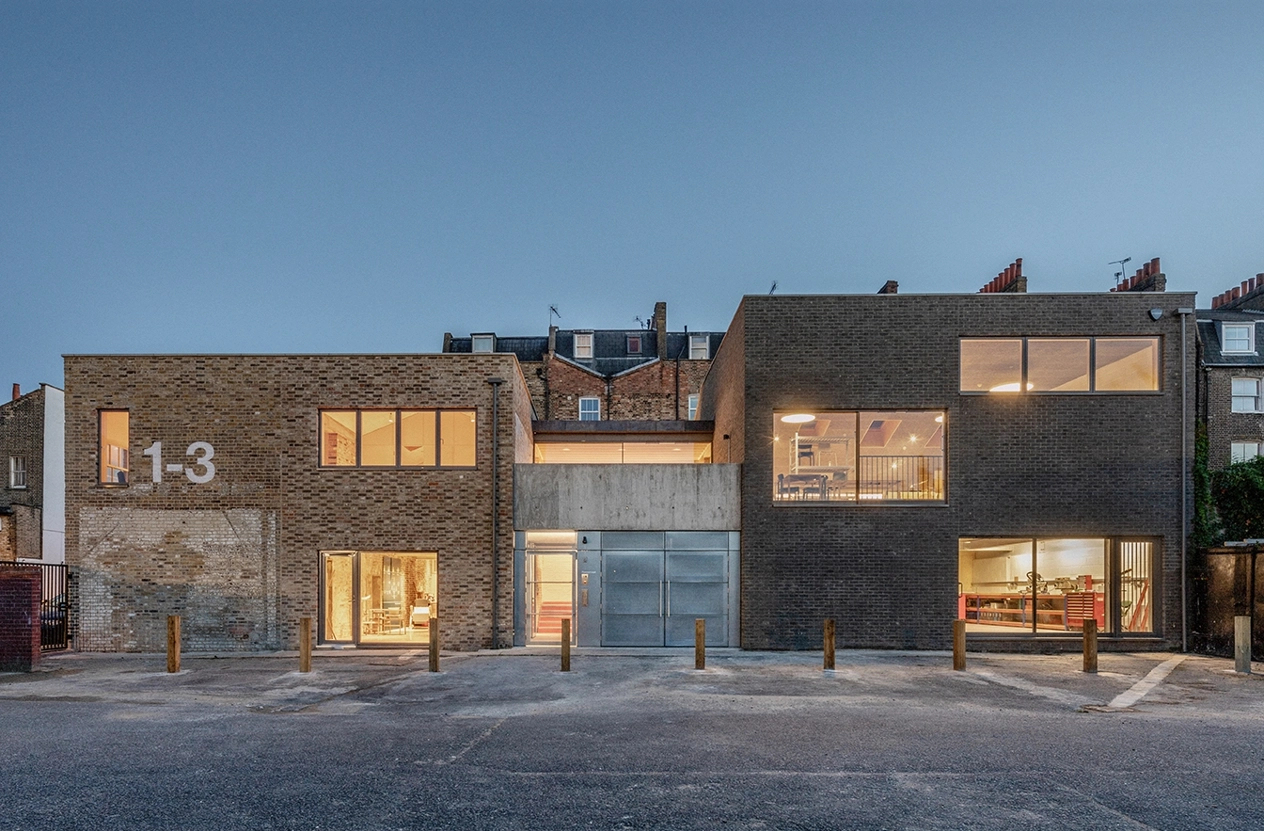 OurDesigners_Container1_Gallery1_Pearson_Image2