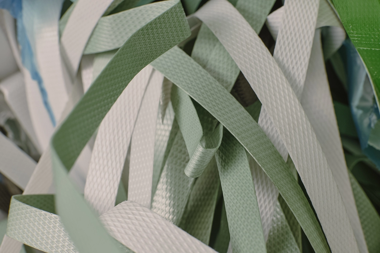 Sustain_PackagingRecycling_RH_Image